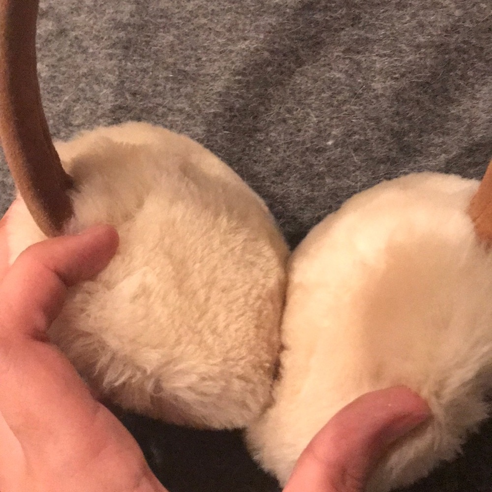 Ugg Earmuffs - image 3